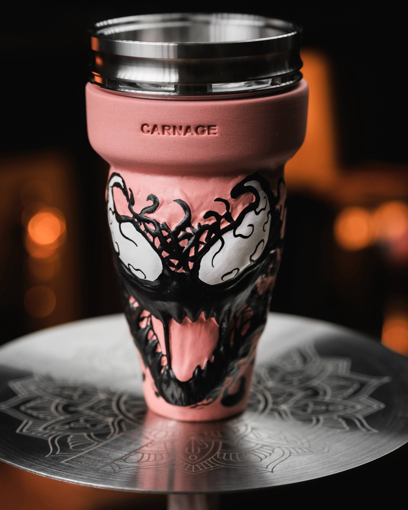 Как вам такой персонаж в исполнении KONG?