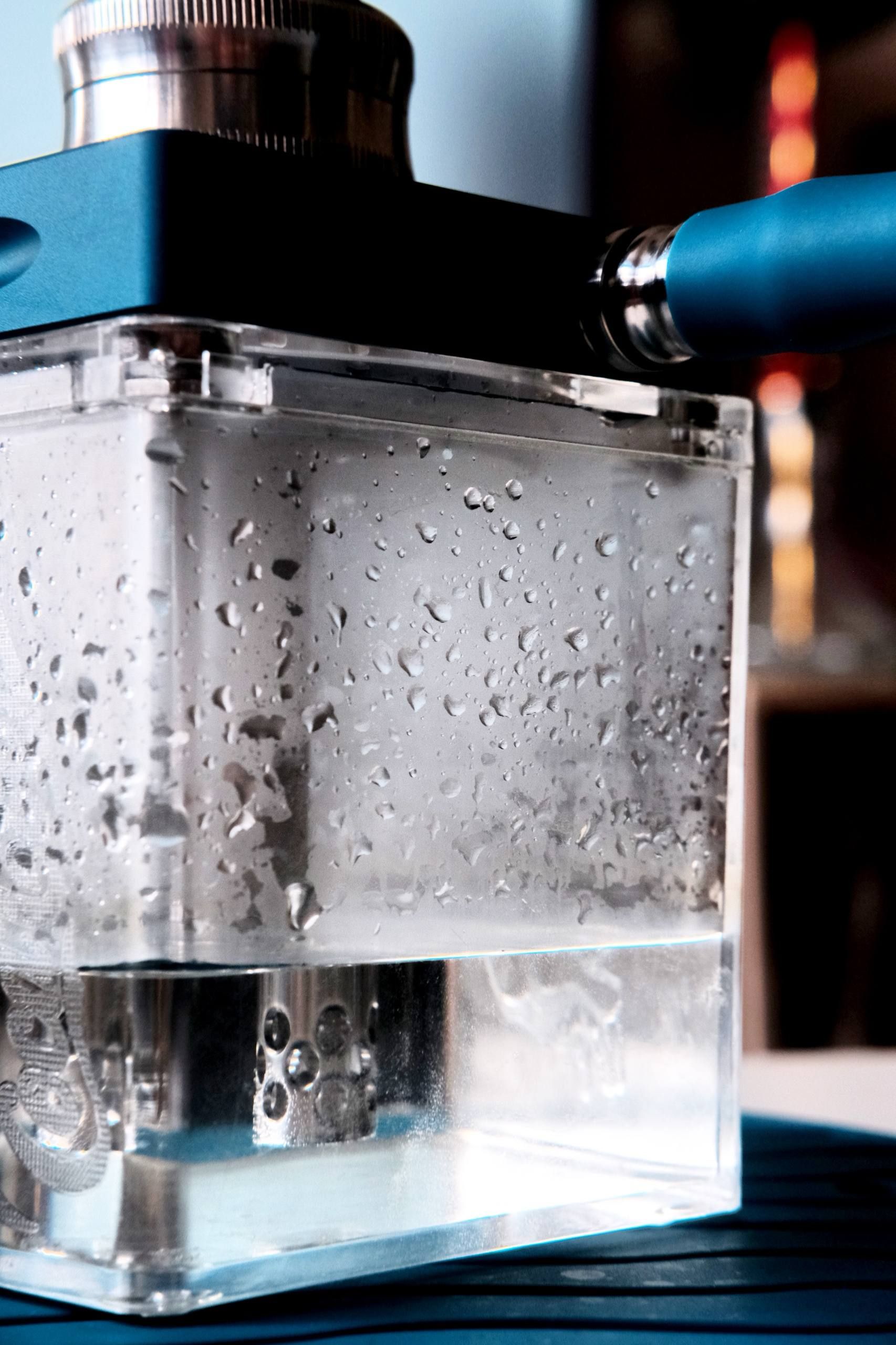 Курю сейчас на вот таком сетапе — чаша KONG Turkish Boy Lava...