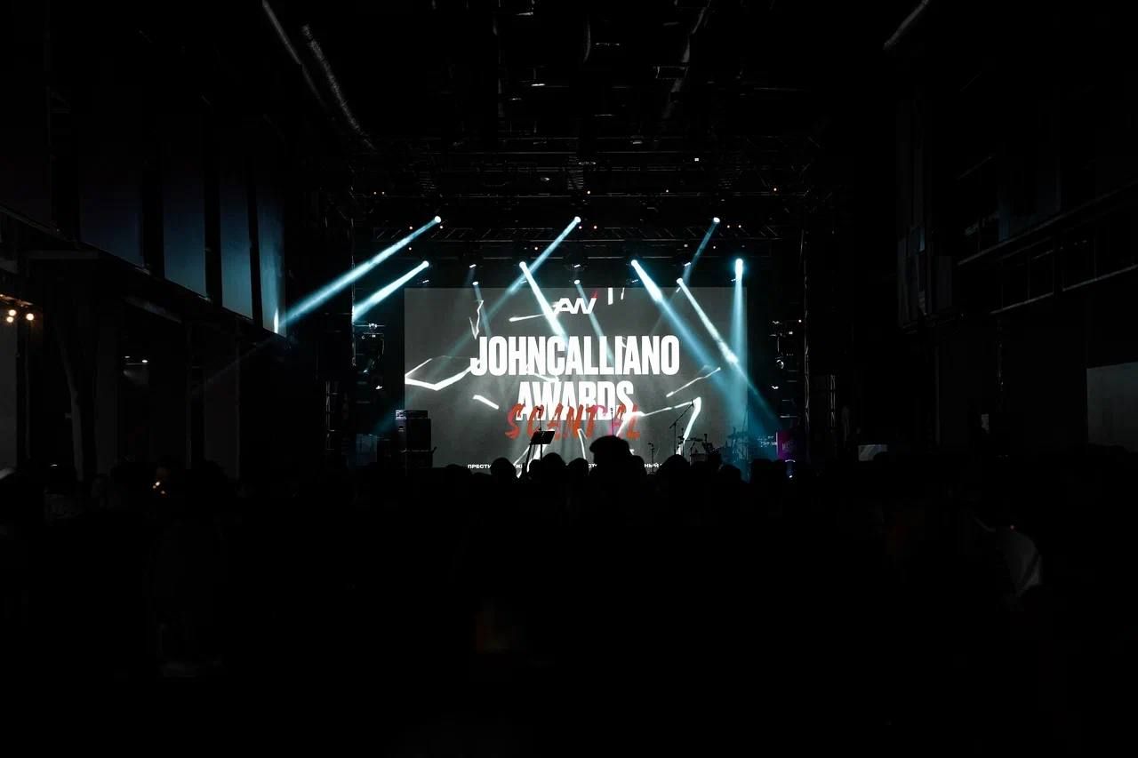 Пост из канала grey_ugli Ну что, вот мы и подобрались к самому свежему, самому актуальному зимнему... | HOOKAH-HOUSE | Доставка и аренда кальянов Ну что, вот мы и подобрались к самому свежему, самому актуальному зимнему...