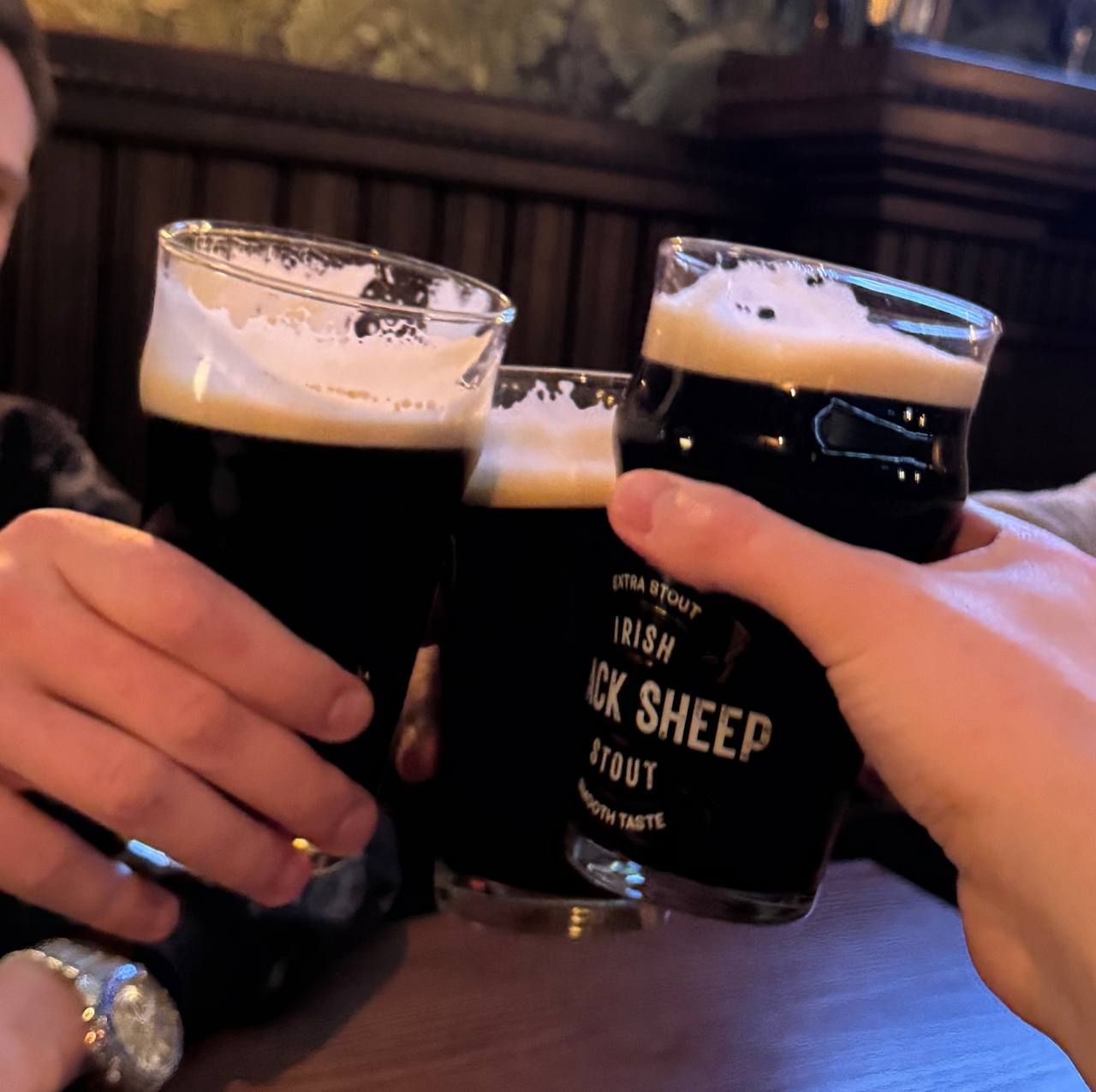 С пятницей работяги 🧑‍🏭